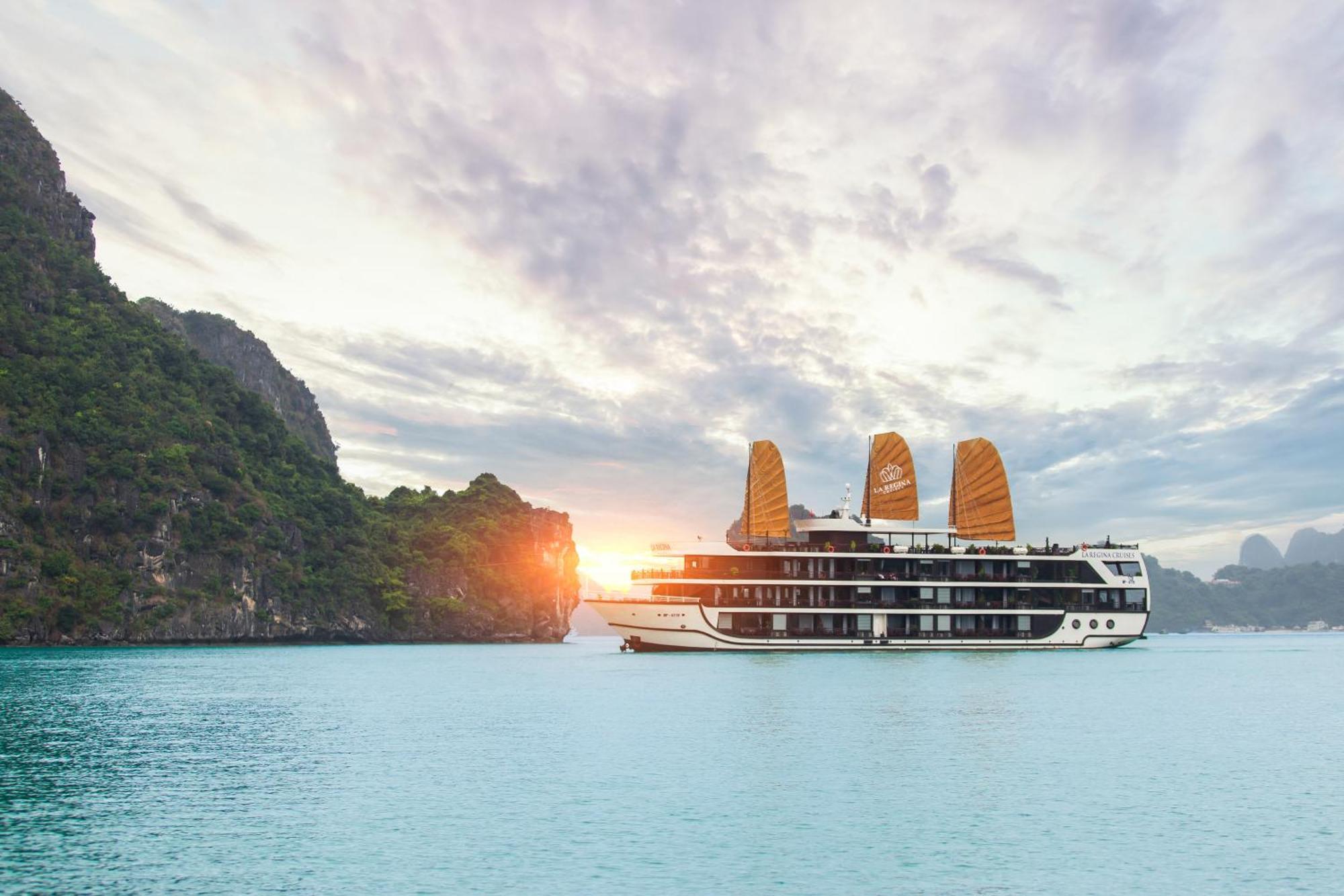 Hotel La Regina Legend Cruise Ha Long Exteriér fotografie